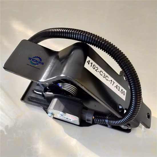Pedal acelerador eletrônico genuíno 6543617b (4102-C3C-17.43.50) para carregadeira de rodas